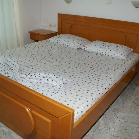 Hotel Qurku Sarandë