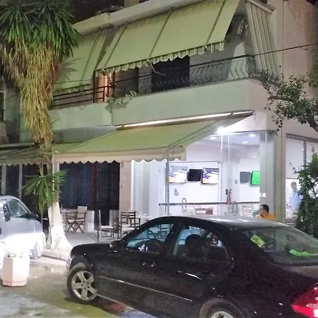 Hotel Qurku 3*