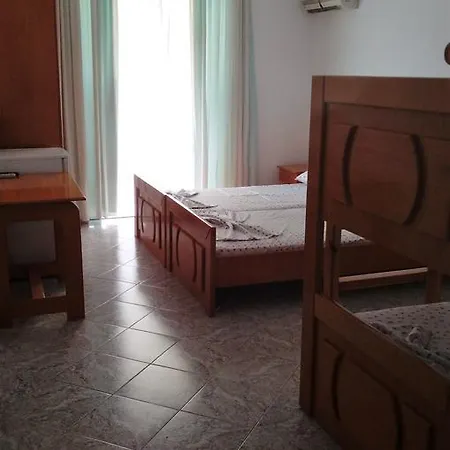 Hotel Qurku Sarandë